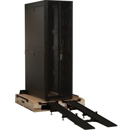 APC AR9300SP-R NetShelter SX3K 42U 600mm Wide 1200mm DEEP Rack Cabinet and Frame Enclosure