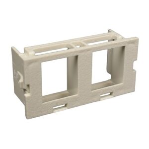 Wiremold CM2-U2KEYA-WH CM 2A Dual Flushmount Unloaded Keystone Module, White