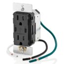 Leviton T5636-E 15A TR Receptacle with USB Type High Power Charging, Connectors