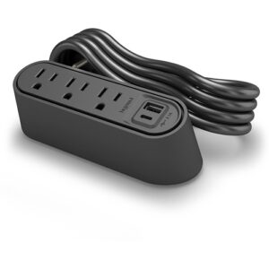 Wiremold WSPC320CBK Desktop Power Center, Black